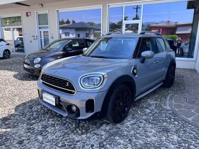 Begagnad Mini Cooper S Countryman 125 HK (91 kW) 2021 Grå SUV