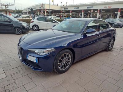 usata Alfa Romeo Giulia 2.2 Turbodiesel 160 CV 2.2 Turbodiesel 160 CV AT8 Executive