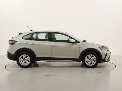 Usata VW Taigo Life 95 CV (69 kW) 2023 Beigebeige SUV