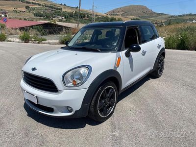 Usata Mini Cooper Coupé 90 CV (66 kW) 2012 Bianco Coupé