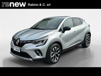 Occasion Renault Captur Techno 145 ch (106 kW) 2023 Gris SUV