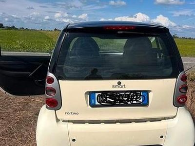 Usata Smart ForTwo Coupé 61 CV (44 kW) 2005 Giallo Coupé