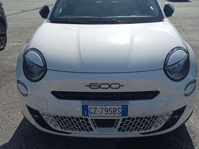 Usata Fiat 600 La Prima 110 CV (80 kW) 2025 Bianco SUV