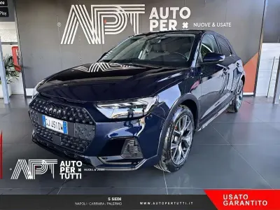 Usata Audi A1 Admired 110 CV (80 kW) 2022 Blu SUV