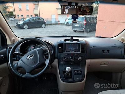 Usata Kia Carnival 2011 Nero Monovolume