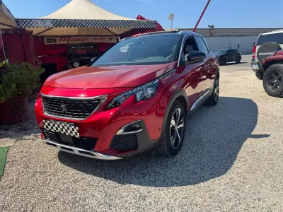 Usata Peugeot 3008 GT-line 131 CV (96 kW) 2019 Rosso SUV