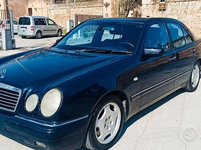 usata Mercedes V280 E430 V81998