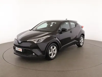 Usata Toyota C-HR Active 122 CV (89 kW) 2018 Nero SUV