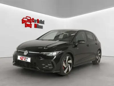 Usata VW Golf VIII GTI 265 CV (194 kW) 2025 Grenadill black Berlina