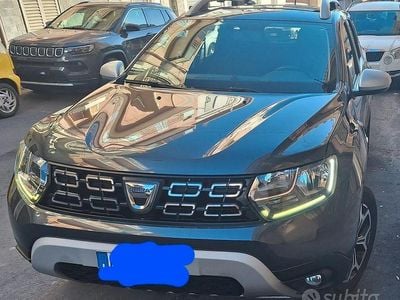 Usata Dacia Duster Prestige 116 CV (85 kW) 2019 Grigio SUV