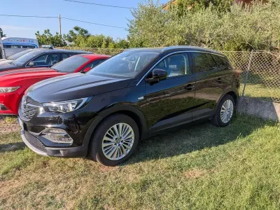 Usata Opel Grandland X Business 120 CV (88 kW) 2018 Nero SUV