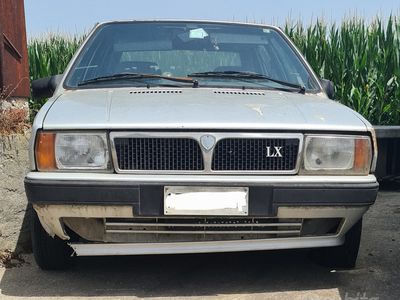 usata Lancia Delta LX 1993