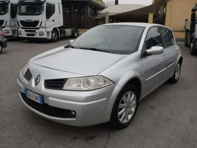 Usata Renault Mégane 131 CV (96 kW) 2007 Grigio Berlina