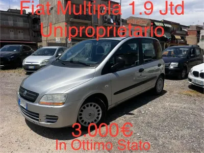 Usata Fiat Multipla 110 CV (80 kW) 2005 Argento Monovolume