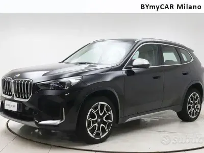Käytetty BMW X1 xLine 136 HP (100 kW) 2023 Musta Katumaasturi