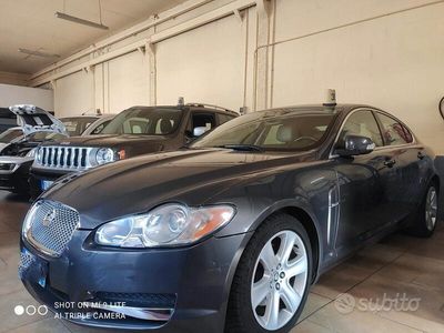 usata Jaguar XF 3.0 V6 Luxury accetto permute