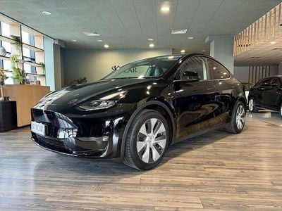 Nero Usata 2023 Tesla Model Y Long Range AWD SUV | 37.500 € (Buon prezzo)