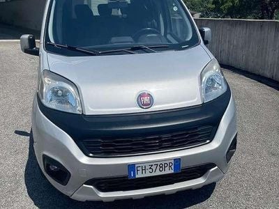 Usata Fiat Qubo Trekking 80 CV (58 kW) 2017 Grigio Monovolume