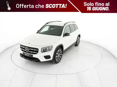 Usata Mercedes GLB200 150 CV (110 kW) 2020 Bianco SUV