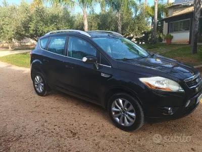 Usata Ford Kuga 163 CV (119 kW) 2010 Nero SUV