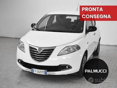 Usata Lancia Ypsilon Gold 69 CV (50 kW) 2013 Other Utilitaria