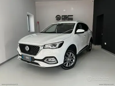 Usata MG HS Comfort 162 CV (119 kW) 2022 Bianco SUV