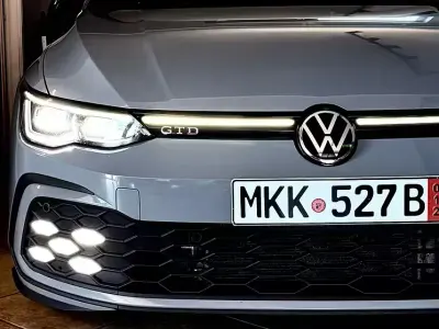 Usata VW Golf VIII GTI 200 CV (147 kW) 2022 Grigio Berlina