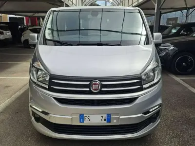 Usata Fiat 125 125 CV (91 kW) 2018 Argento Furgone