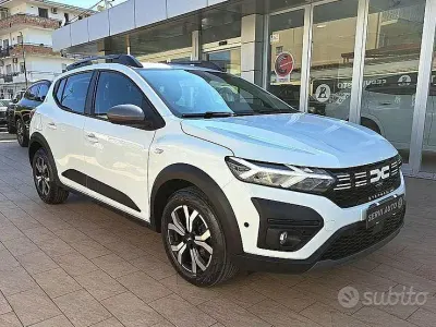 Usata Dacia Sandero Extreme 101 CV (74 kW) 2023 Bianco Berlina