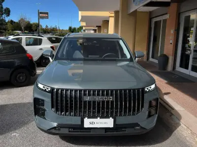 Nuova Jaecoo 7 147 CV (108 kW) 2025 Olive grey SUV