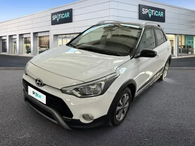 Usata Hyundai i20 Active 101 CV (74 kW) 2020 Bianco Utilitaria