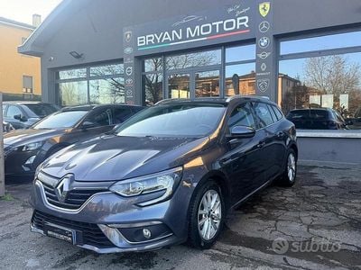 Usata Renault Mégane GrandTour Business 116 CV (85 kW) 2019 Grigio Station wagon