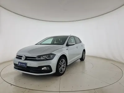 Usata VW Polo Sportline 80 CV (58 kW) 2020 Argento Utilitaria