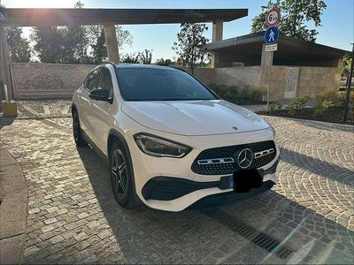 Usata Mercedes GLA180 Premium 116 CV (85 kW) 2022 Bianco SUV