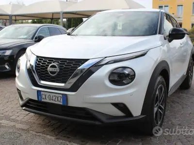Usata Nissan Juke N-Connecta 114 CV (83 kW) 2024 Bianco perlato SUV