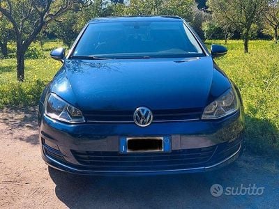 Usata VW Golf VII 110 CV (80 kW) 2014 Blu Berlina