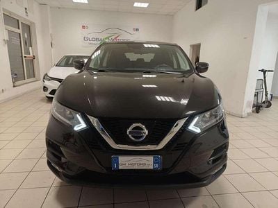 Gebraucht Nissan Qashqai 131 PS (96 kW) 2018 Schwarz SUV