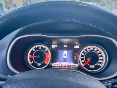 Używany Jeep Cherokee 170 KM (125 kW) 2014 Szary SUV