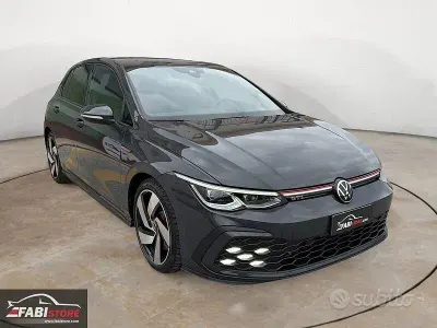 Usata VW Golf VIII GTI 245 CV (180 kW) 2022 Grigio Berlina