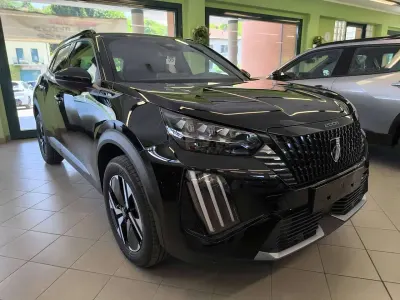 Nuova Peugeot 2008 GTi 145 CV (106 kW) 2026 Nero SUV