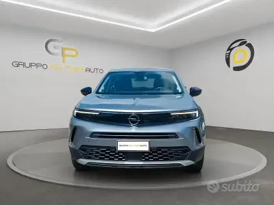 Usata Opel Mokka Edition 101 CV (74 kW) 2023 Grigio SUV