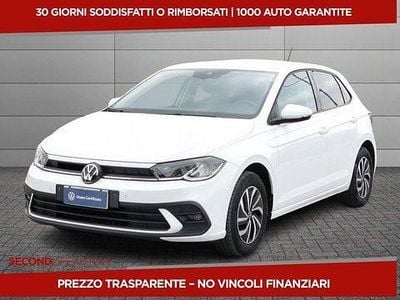 Usata VW Polo Life 95 CV (69 kW) 2023 Bianco Utilitaria