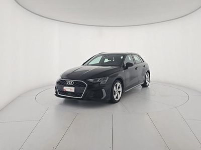 Usata Audi A3 S-Line 150 CV (110 kW) 2022 Nero mythos metallizzato Berlina