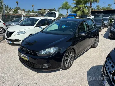 Usata VW Golf VII Comfortline 105 CV (77 kW) 2012 Nero Berlina