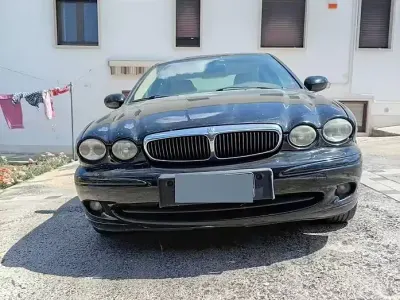 Usata Jaguar X-type