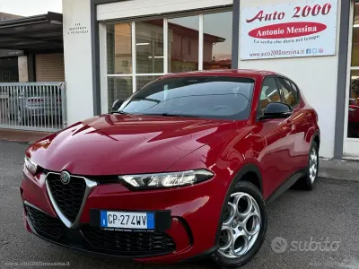 Second-hand Alfa Romeo Tonale Super 131 CP (96 kW) 2023 Roșu SUV