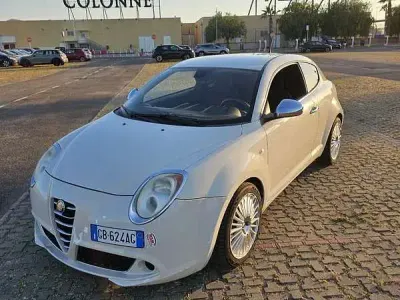 Usata Alfa Romeo MiTo Distinctive 90 CV (66 kW) 2009 Utilitaria