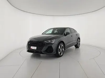 Usata Audi Q3 Sportback S-Line 193 CV (141 kW) 2025 Grigio SUV