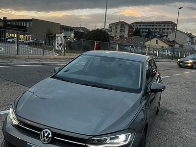 Usata VW Polo R-line 75 CV (55 kW) 2020 Grigio Utilitaria