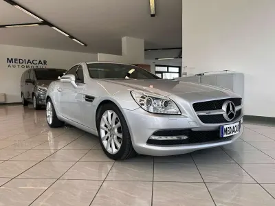 Usata Mercedes SLK200 184 CV (135 kW) 2011 Argento Cabrio